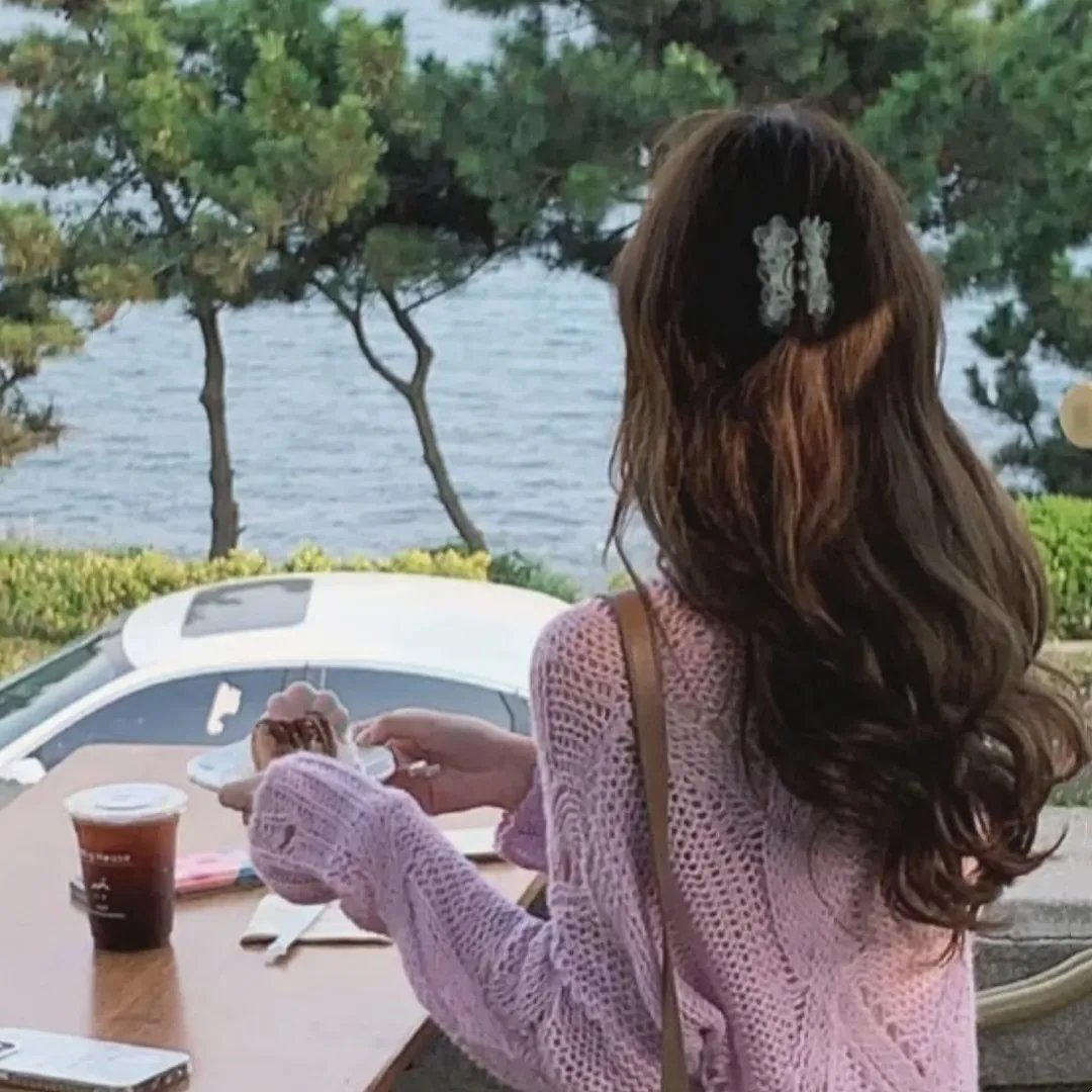 总裁夫人她不装了